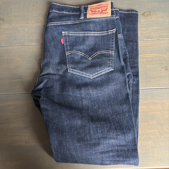 Levi's Men's 511 Mid Rise Slim Fit Jeans - Dark Wash - Picture 4 of 8